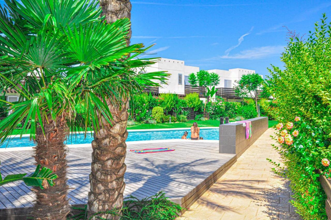 Las Palmeras 1 - Only Families Cambrils Dış mekan fotoğraf